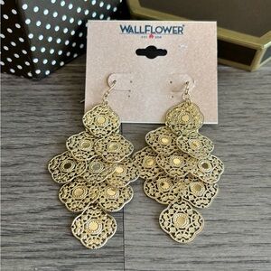 Intricate Gold Chandelier Earrings